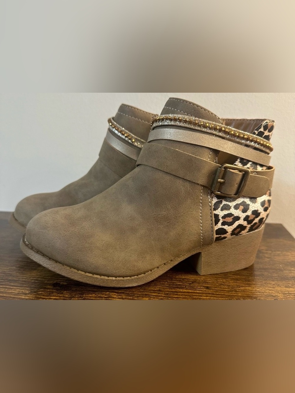 POP Big Girls Perkiness Tan Ankle Boots NWT Size Big Girls 5